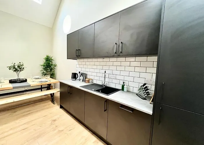 Cotham - The Stables * Bristol