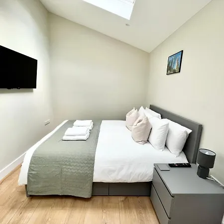 Cotham - The Stables