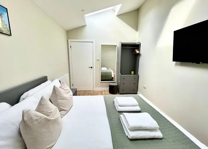 Cotham - The Stables