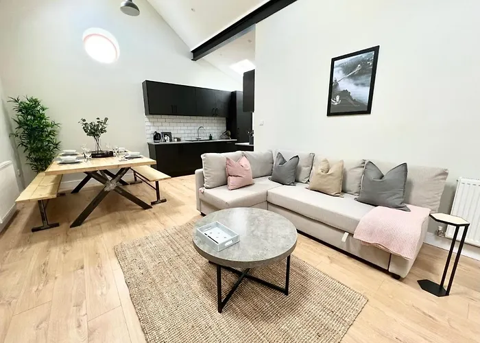 Cotham - The Stables * Бристоль