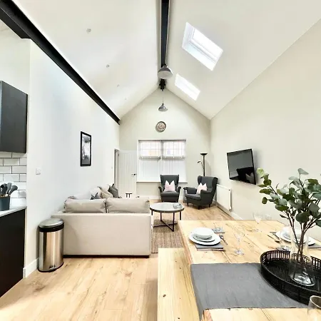 Cotham - The Stables Apartment